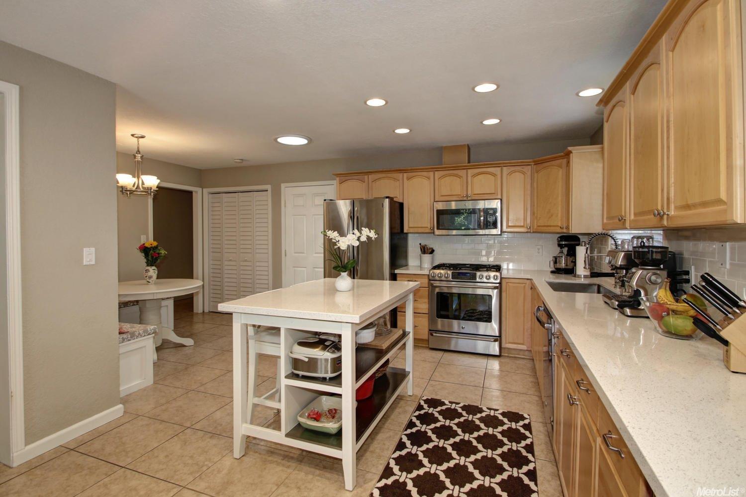 2525 Temple Dr, Davis, CA 95618 photo 7