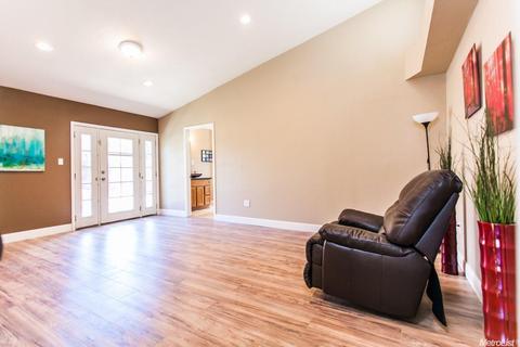 2325 Haddon Ave, Modesto, CA 95354 photo 12
