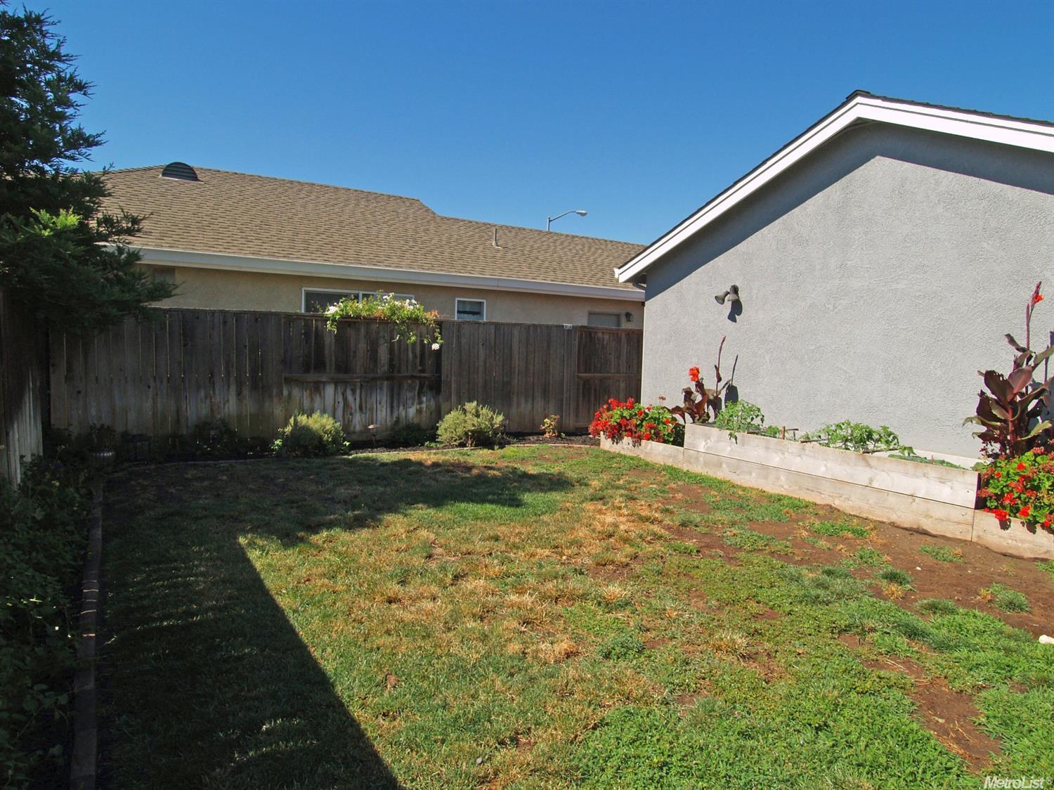 214 Generations Ct, Manteca, CA 95337 photo 35