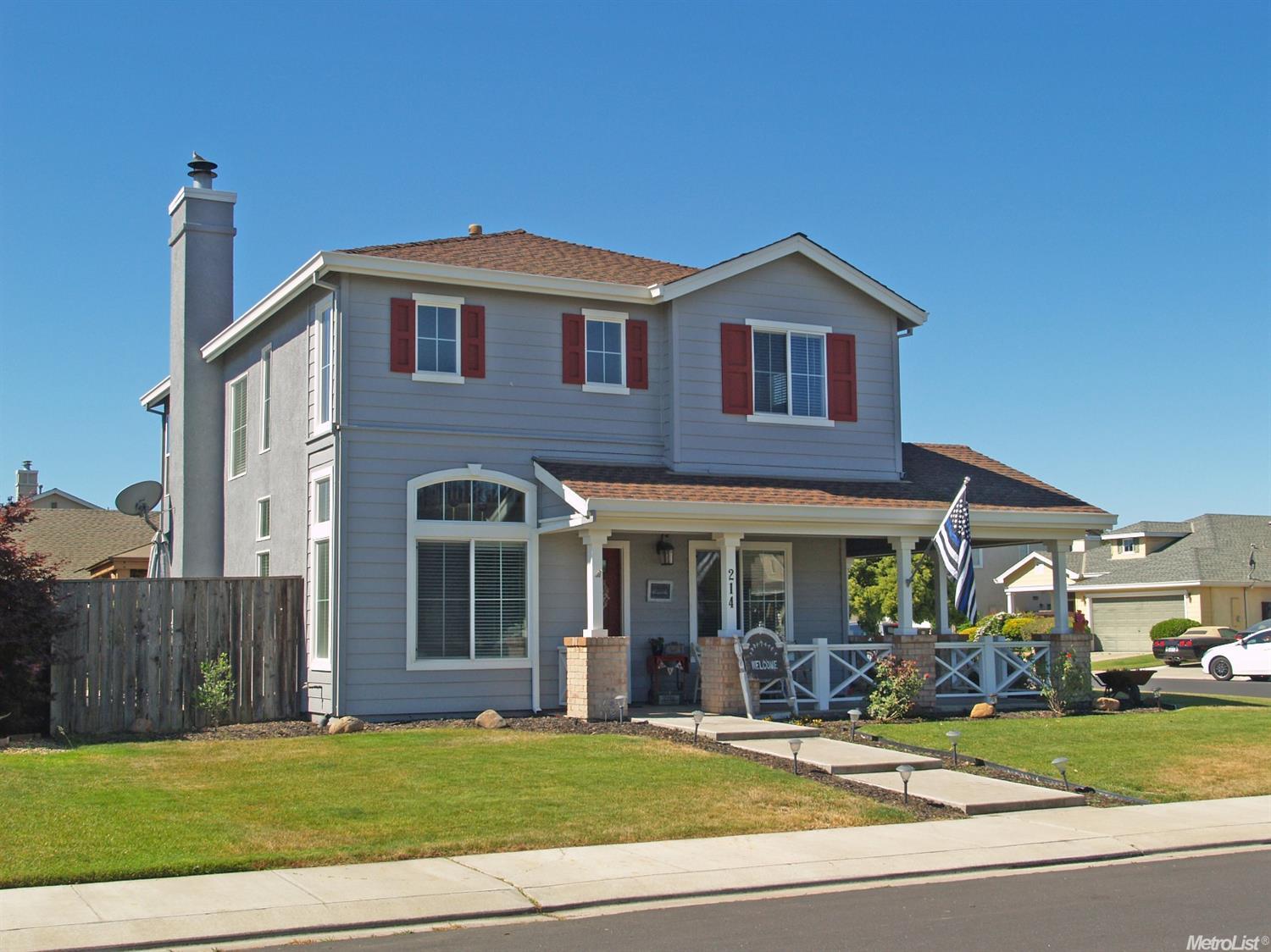 214 Generations Ct, Manteca, CA 95337 photo 2