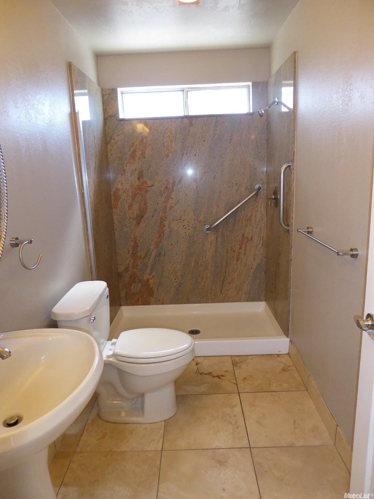 3224 Nightingale Dr, Modesto, CA 95356 photo 7