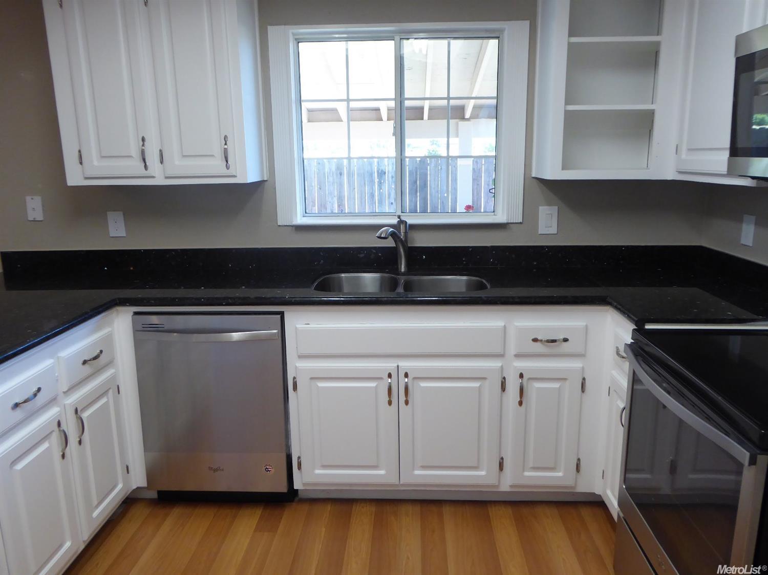 3224 Nightingale Dr, Modesto, CA 95356 photo 4