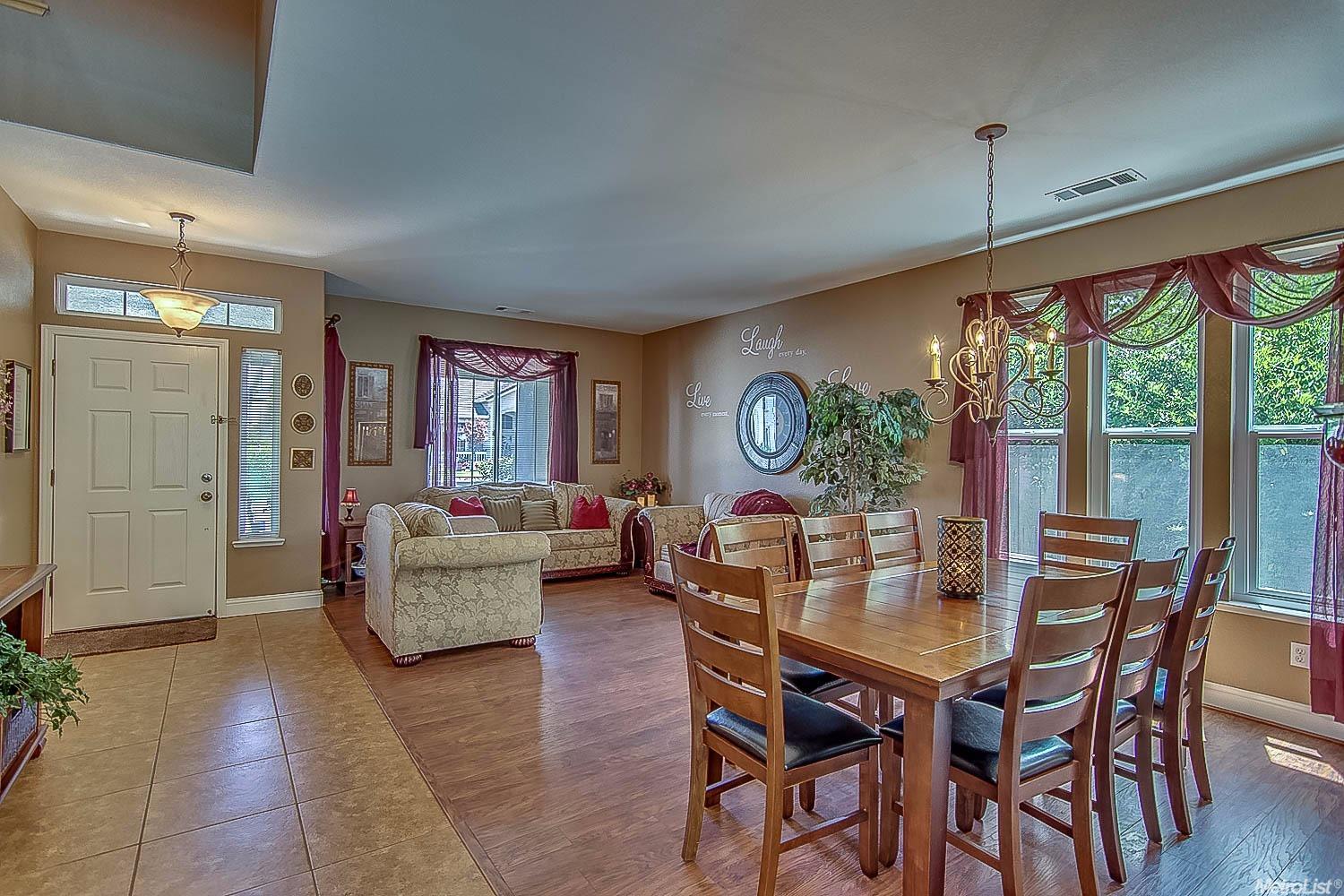 1129 Brookhaven Ln, Manteca, CA 95337 photo 2