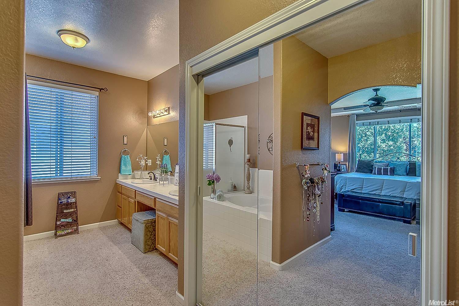 1129 Brookhaven Ln, Manteca, CA 95337 photo 19