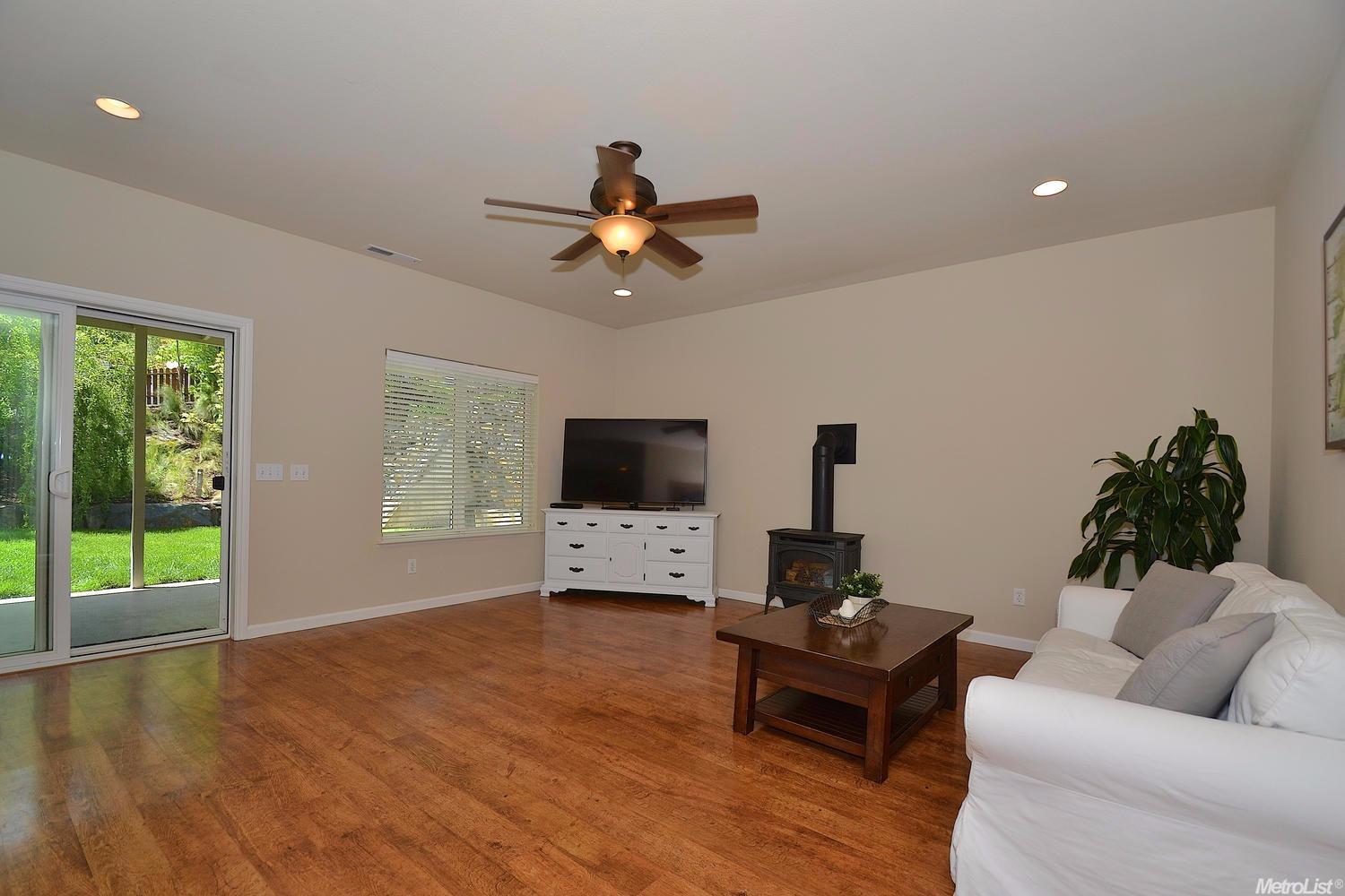 420 Hoffman St, Jackson, CA 95642 photo 7