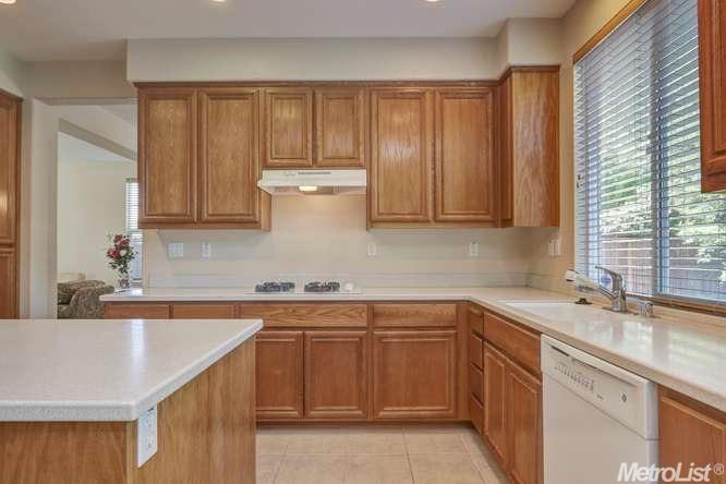 3813 Payton Ln, Tracy, CA 95377 photo 4