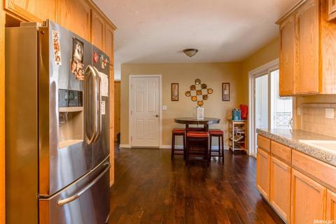 201 Robert Ave, Ripon, CA 95366 photo 23