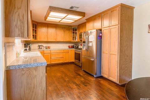 201 Robert Ave, Ripon, CA 95366 photo 21