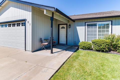 201 Robert Ave, Ripon, CA 95366 photo 9