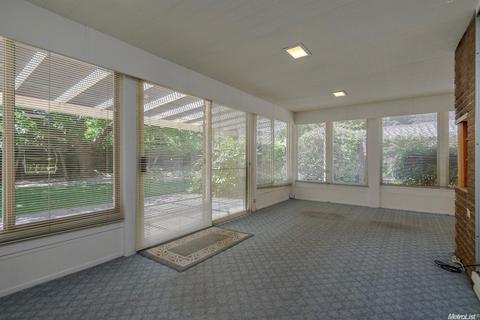 654 Elmwood Dr, Davis, CA 95616 photo 22