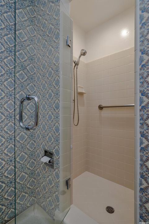 654 Elmwood Dr, Davis, CA 95616 photo 10