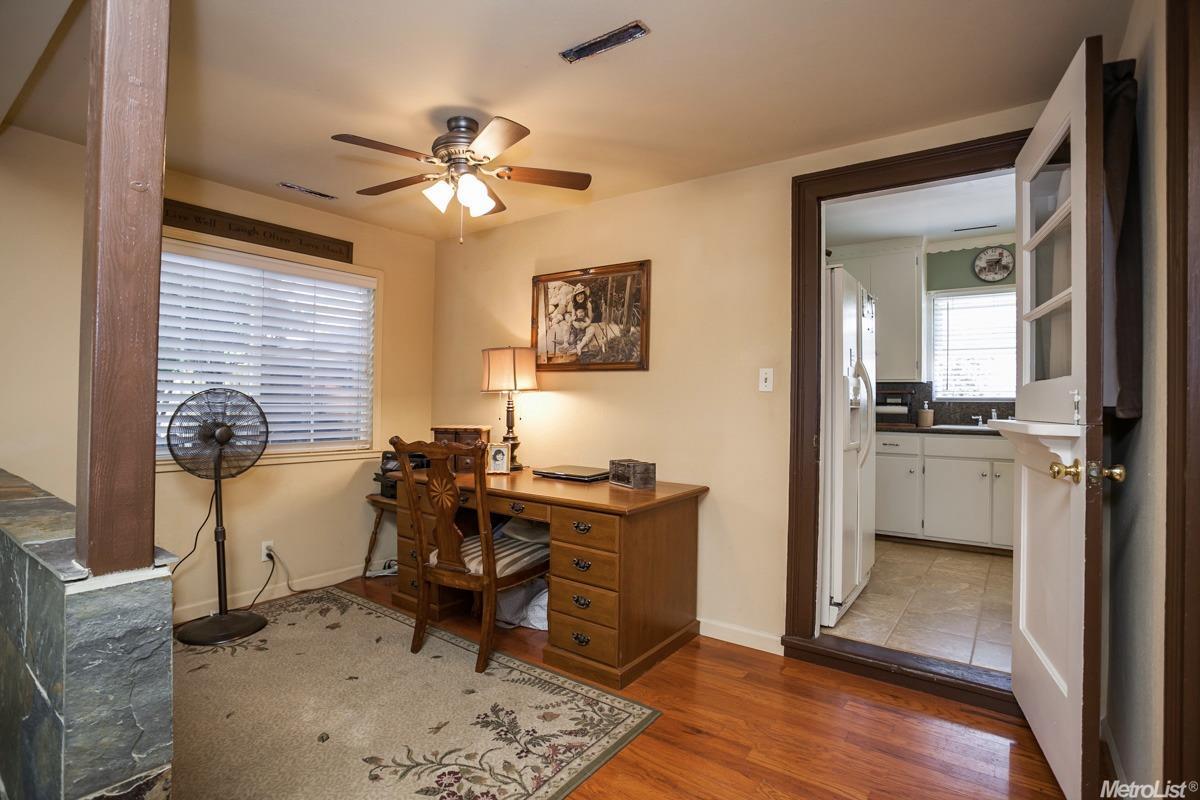 420 Myrtle Ave, Modesto, CA 95350 photo 15