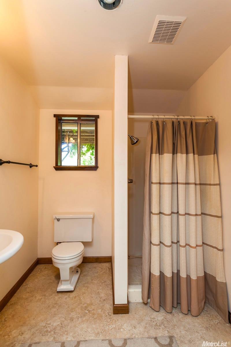 420 Myrtle Ave, Modesto, CA 95350 photo 17