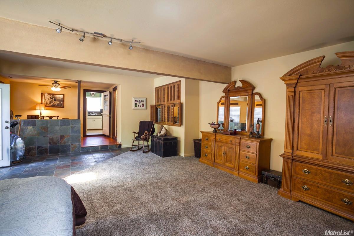 420 Myrtle Ave, Modesto, CA 95350 photo 10