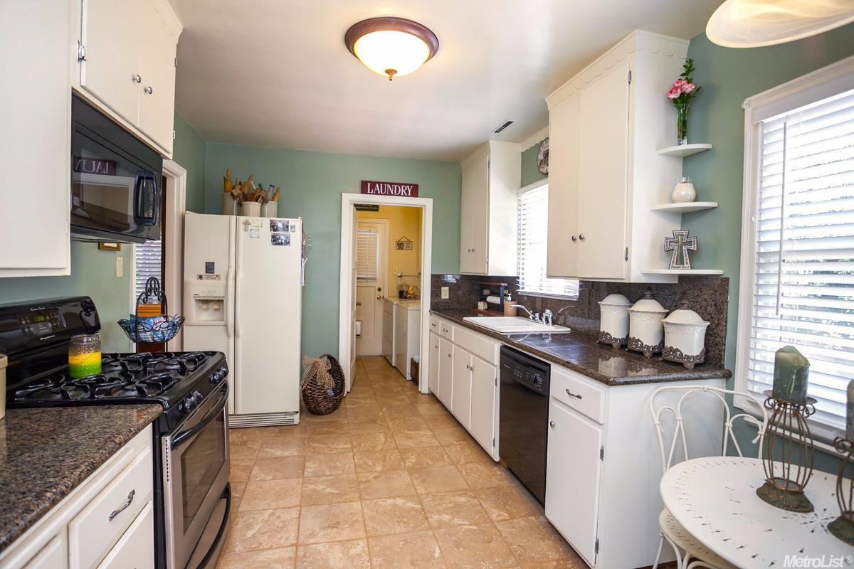 420 Myrtle Ave, Modesto, CA 95350 photo 4