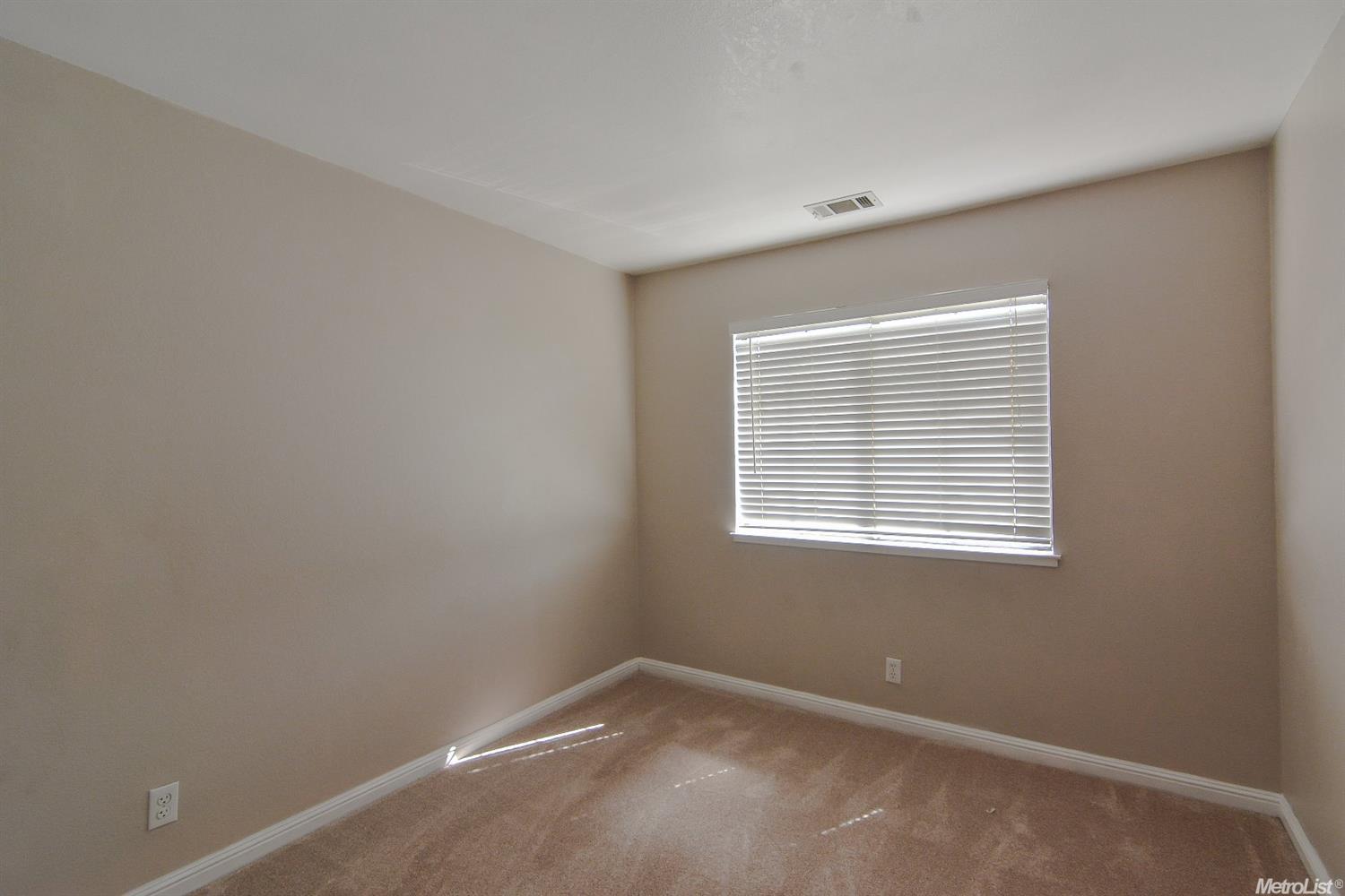 355 Lopez Ln, Tracy, CA 95376 photo 32