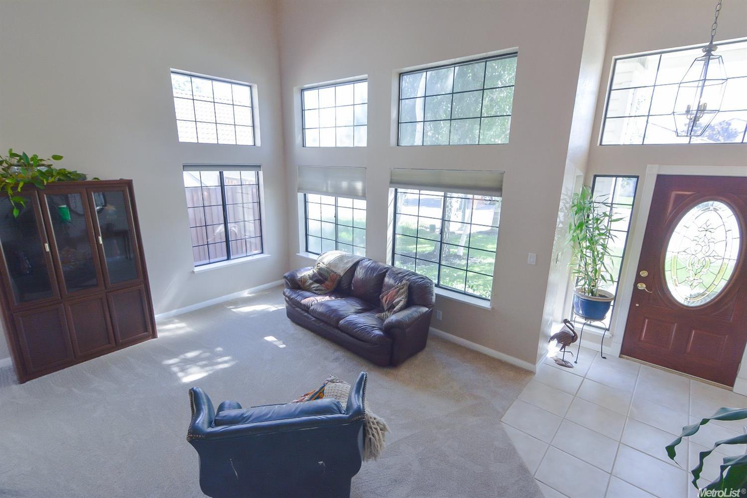 355 Lopez Ln, Tracy, CA 95376 photo 5