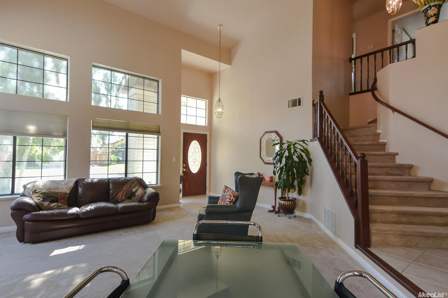 355 Lopez Ln, Tracy, CA 95376 photo 7