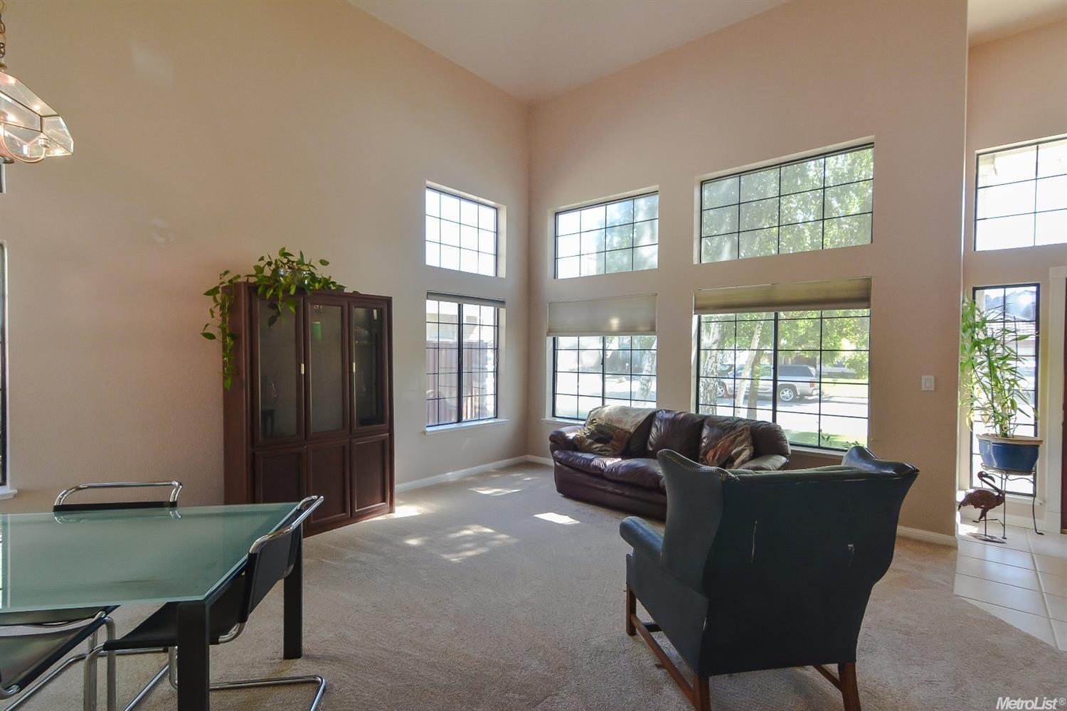 355 Lopez Ln, Tracy, CA 95376 photo 8