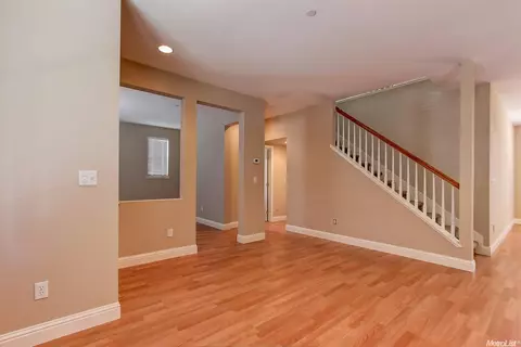 930 Courtyards Loop, Lincoln, CA 95648 photo 3