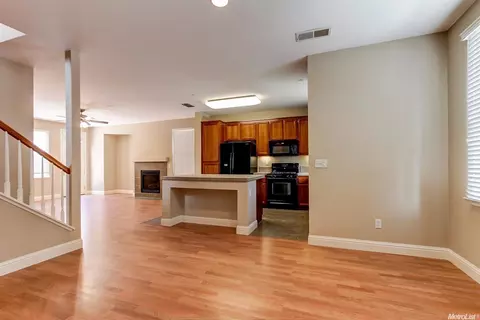 930 Courtyards Loop, Lincoln, CA 95648 photo 13