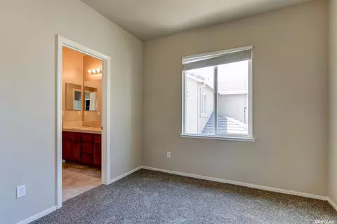 930 Courtyards Loop, Lincoln, CA 95648 photo 24