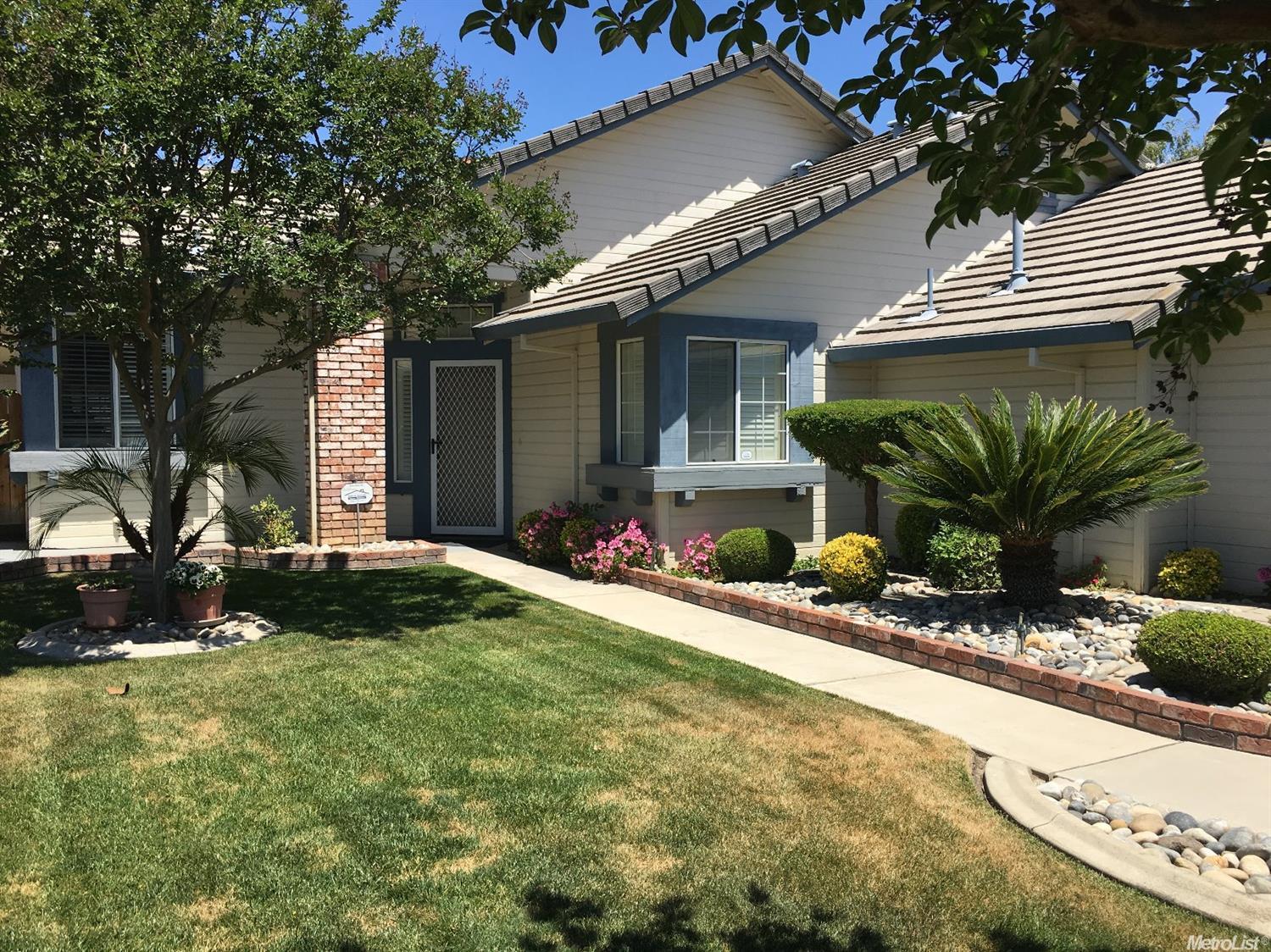 463 Chablis Way, Manteca, CA 95337 photo 2