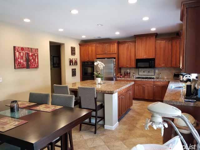2552 Acapulco Way, Modesto, CA 95355 photo 3