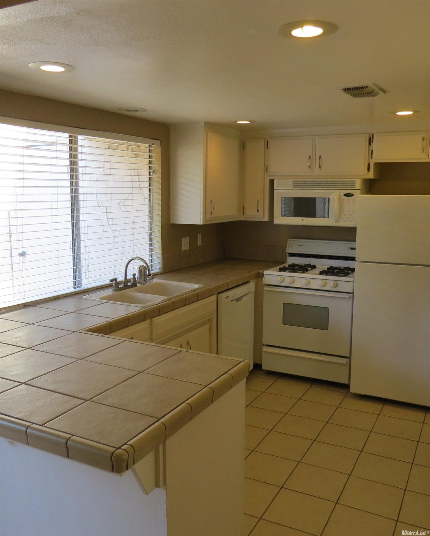 5981 Casa Alegre, Carmichael, CA 95608 photo 9