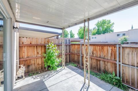 5939 Via Casitas, Carmichael, CA 95608 photo 18