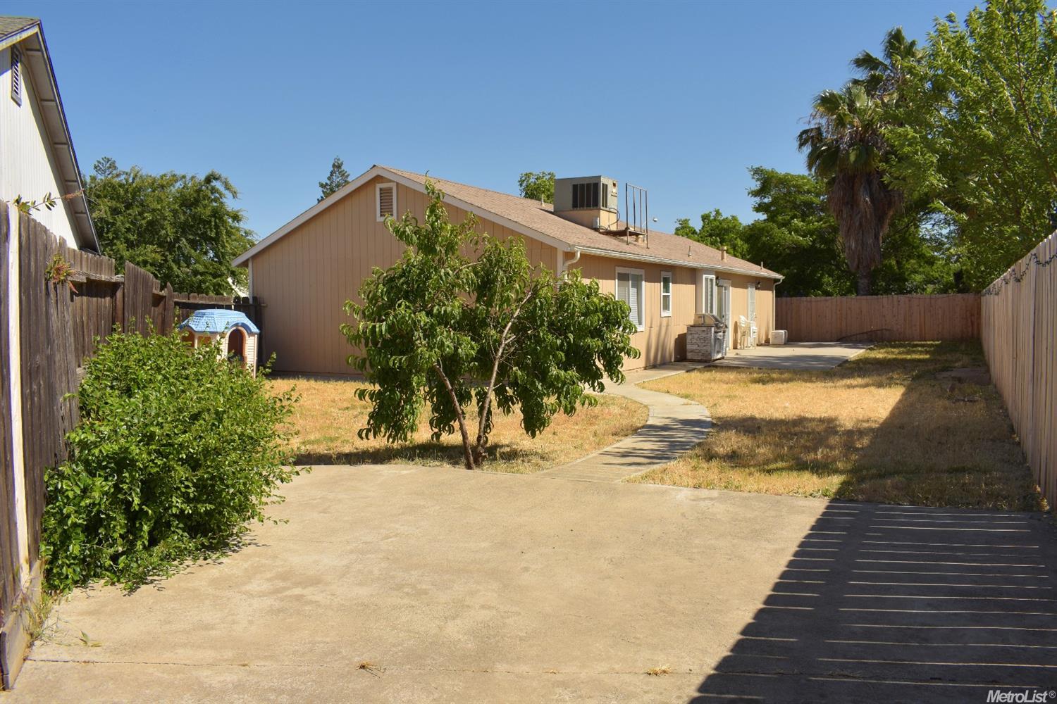 505 Peerman Ct, Modesto, CA 95351 photo 5