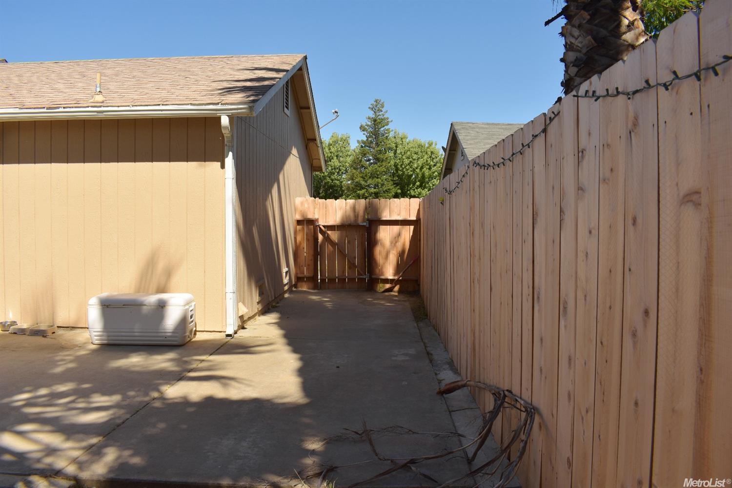 505 Peerman Ct, Modesto, CA 95351 photo 22