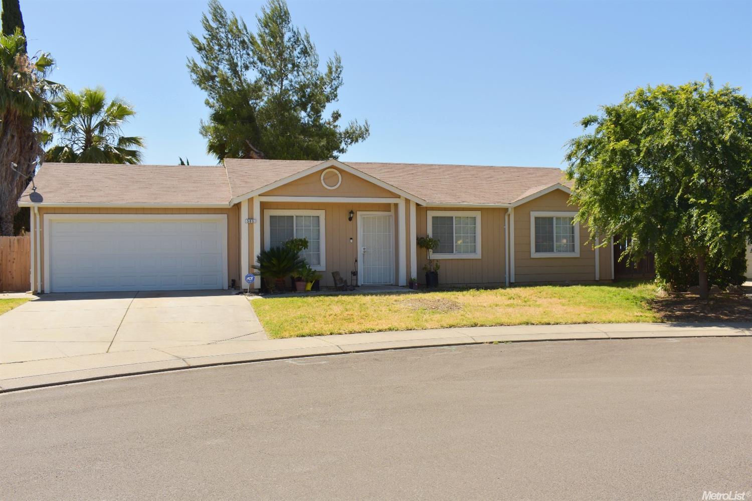 505 Peerman Ct, Modesto, CA 95351 photo 1