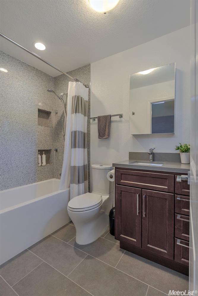 4205 Robinia Pl, Davis, CA 95618 photo 23