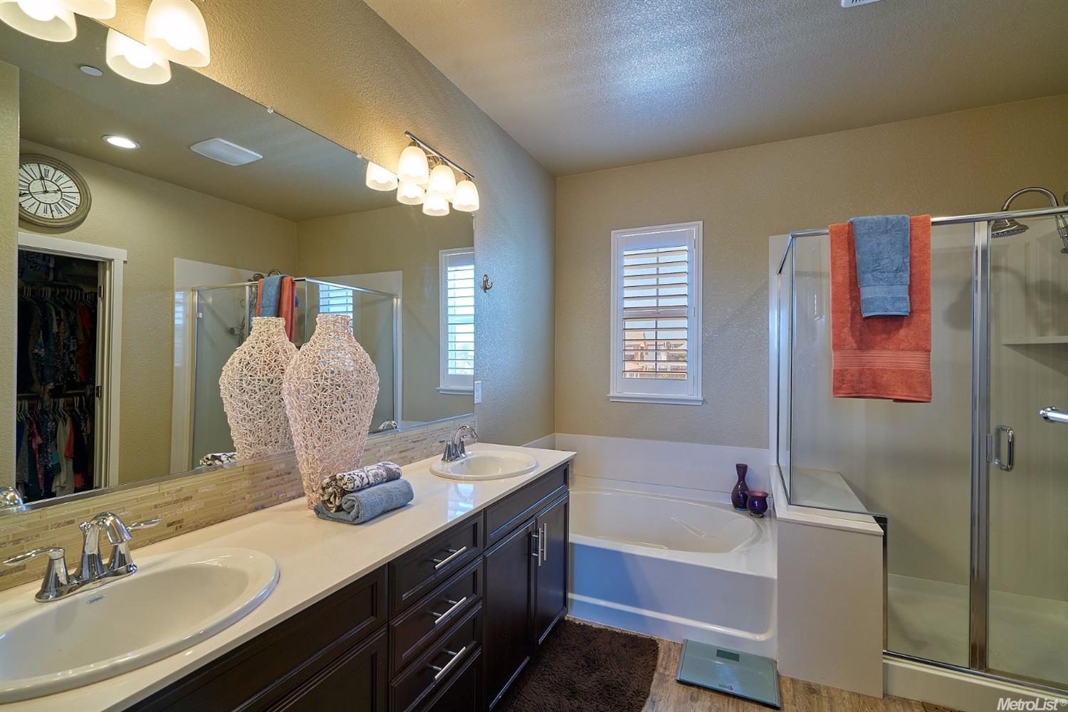 542 Channel Dr, Lathrop, CA 95330 photo 12