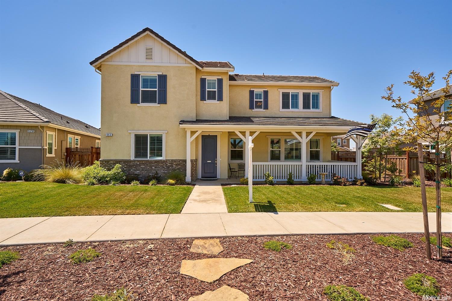 542 Channel Dr, Lathrop, CA 95330 photo 1