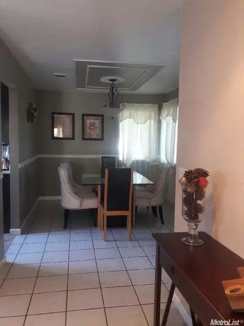 1201 Peek Ave, Modesto, CA 95358 photo 5