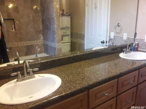1201 Peek Ave, Modesto, CA 95358 photo 8
