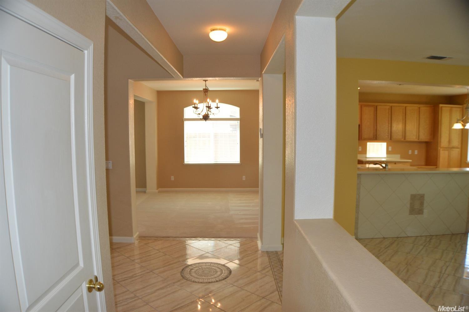 727 Bobcat Ln, Manteca, CA 95336 photo 6