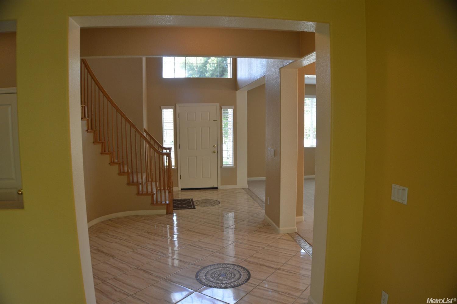 727 Bobcat Ln, Manteca, CA 95336 photo 5