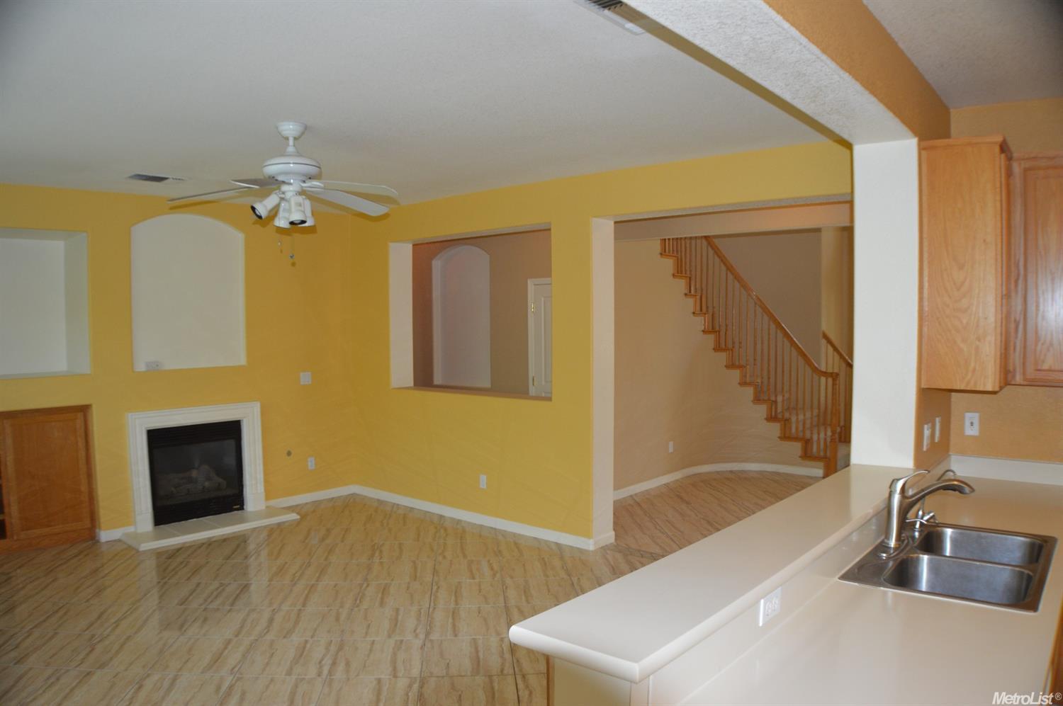 727 Bobcat Ln, Manteca, CA 95336 photo 9