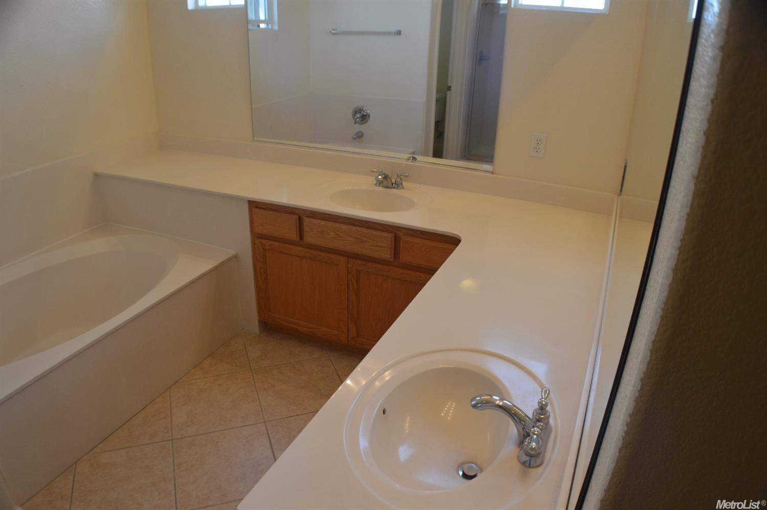 727 Bobcat Ln, Manteca, CA 95336 photo 28