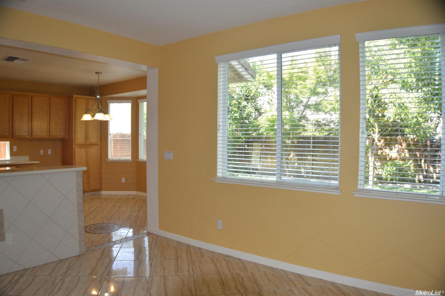 727 Bobcat Ln, Manteca, CA 95336 photo 8