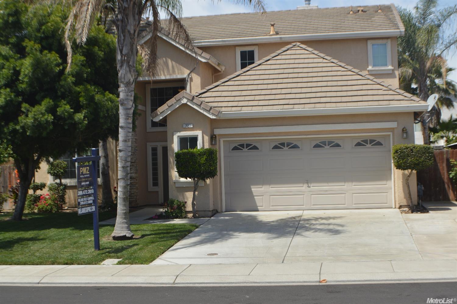 727 Bobcat Ln, Manteca, CA 95336 photo 2