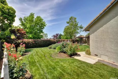 6432 Emerald Dr, Rocklin, CA 95677 photo 25