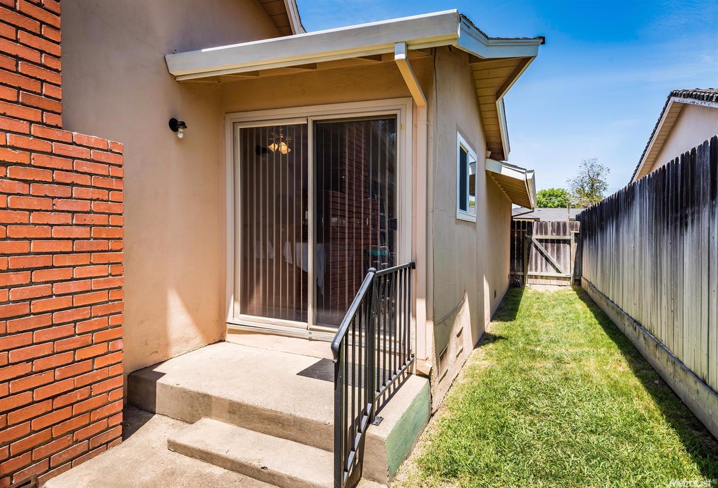 5205 Schuyler Dr, Carmichael, CA 95608 photo 21