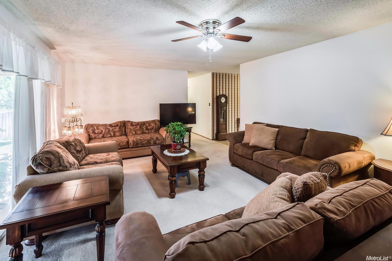 5205 Schuyler Dr, Carmichael, CA 95608 photo 12