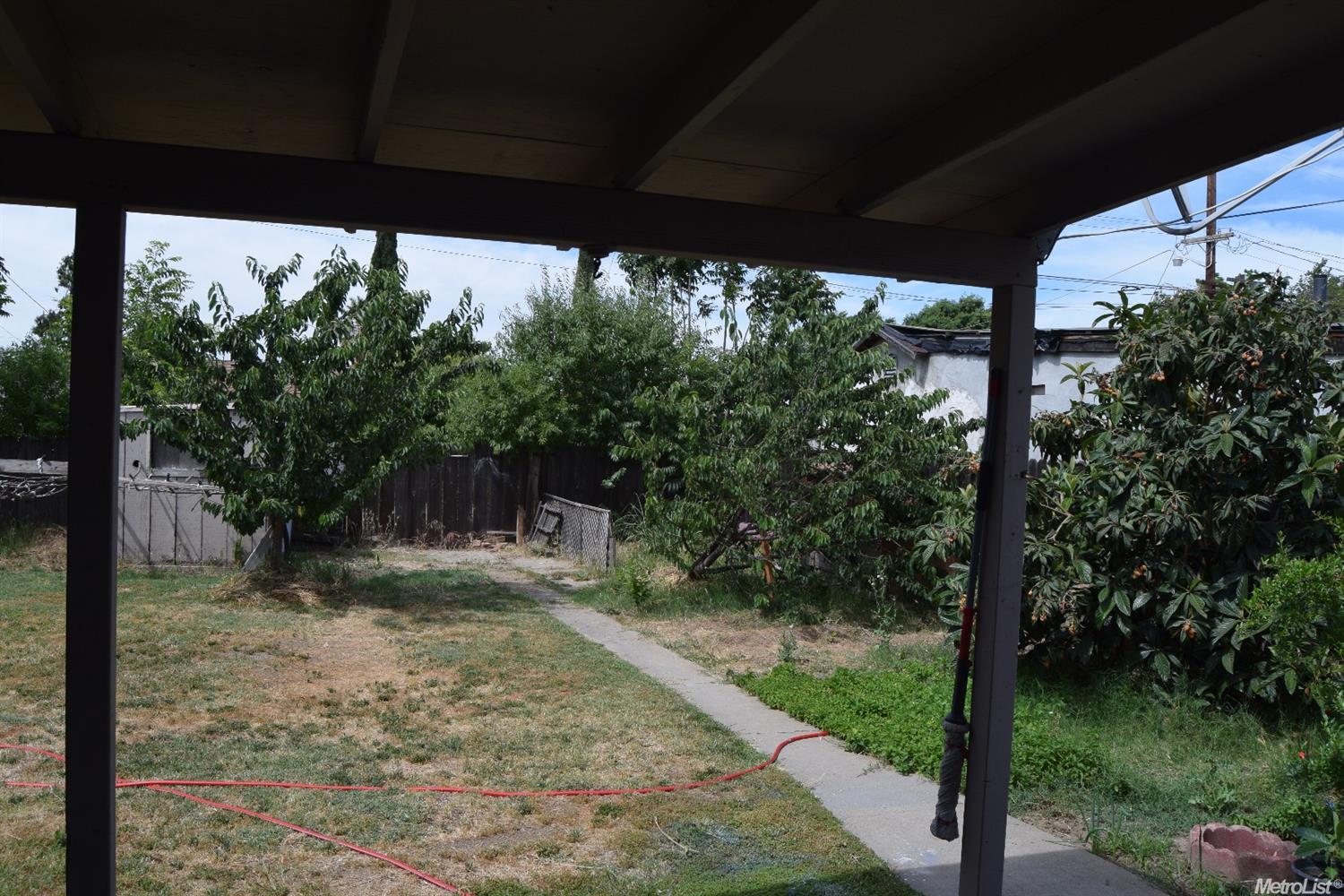 913 Elm Ave, Modesto, CA 95351 photo 14