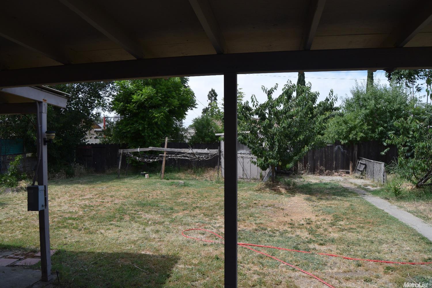 913 Elm Ave, Modesto, CA 95351 photo 15