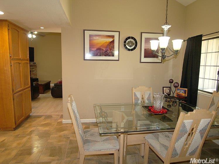 15497 Eagle Ln, Lathrop, CA 95330 photo 7